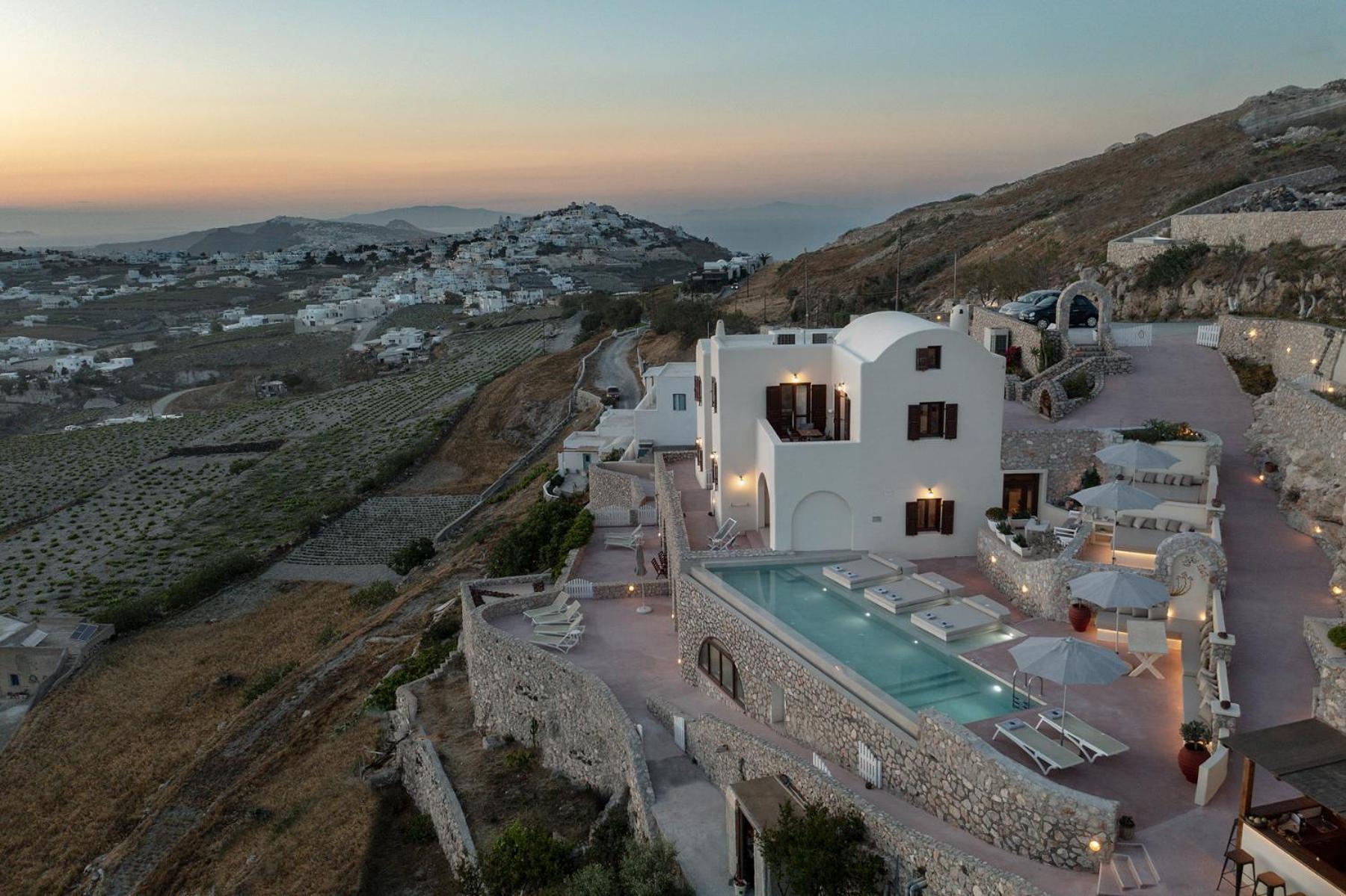 Pýrgos Zatrikion Santorini Villas מראה חיצוני תמונה